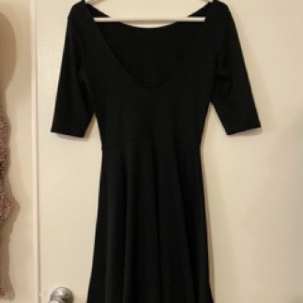 Forever 21 Size S Black Dress